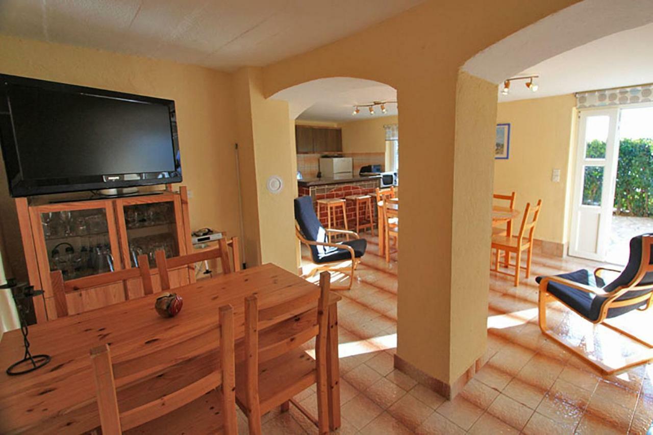 Beachfront House Ivana With Pool - Renovated 2025 Чезарица Экстерьер фото